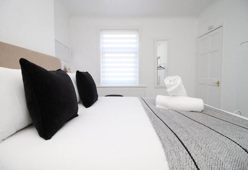 膳宿费 Bristol Street | Cohost Partners