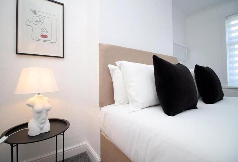 膳宿费 Bristol Street | Cohost Partners