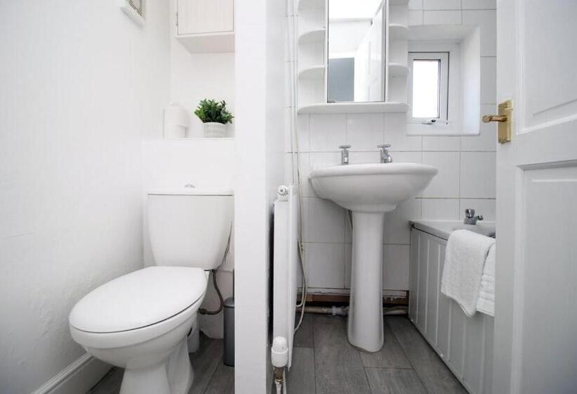 膳宿费 Bristol Street | Cohost Partners