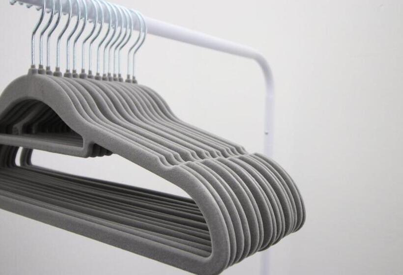 膳宿费 Bristol Street | Cohost Partners