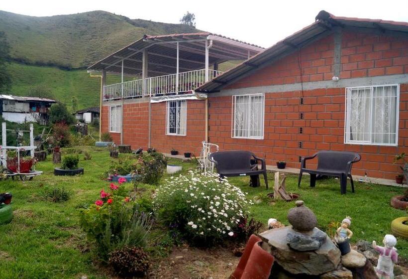 ペンション Casa Campestre La Guacamaya