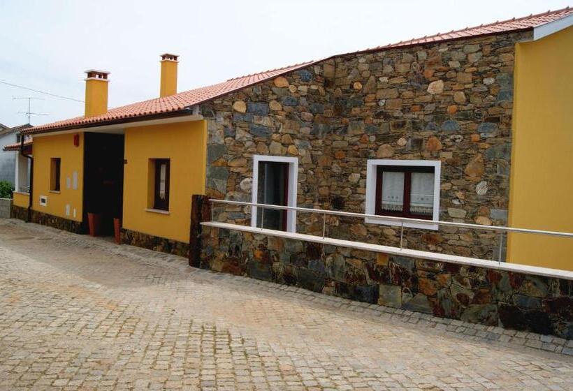 פנסיון Casa Cova Do Barro