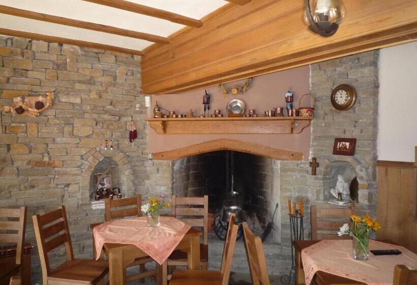 פנסיון Guest House Dimcho Kehaia S Cafe