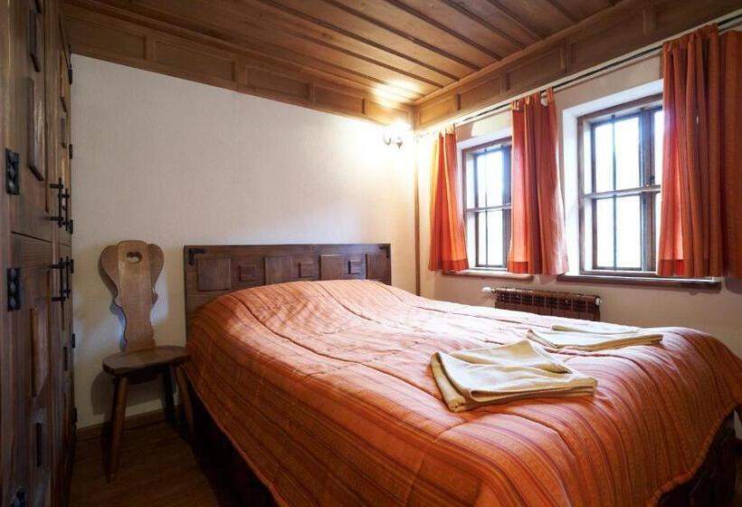 פנסיון Guest House Dimcho Kehaia S Cafe