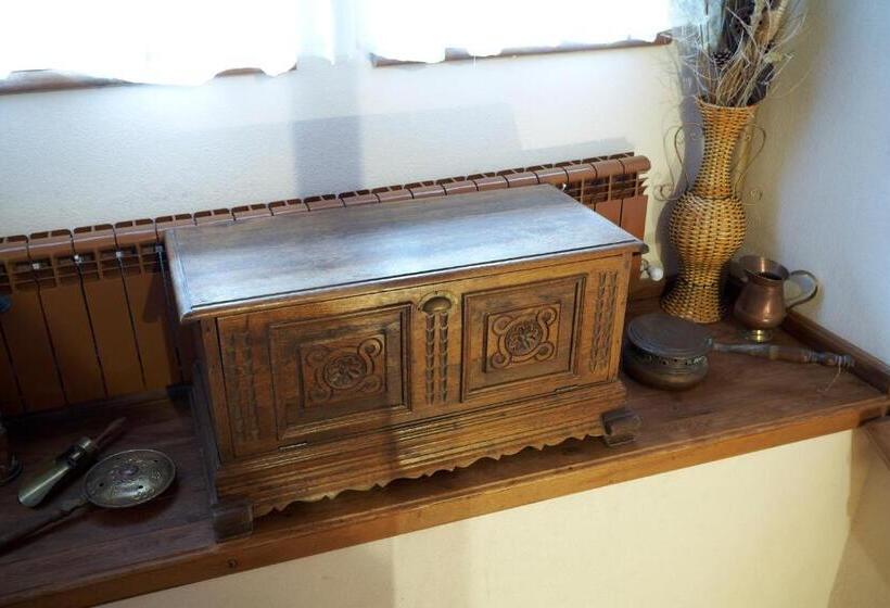 פנסיון Guest House Dimcho Kehaia S Cafe