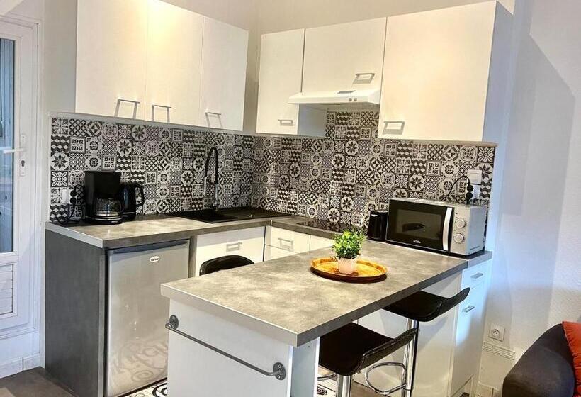 פנסיון La Benoîtine   Jolie Maison à Saint Benoît