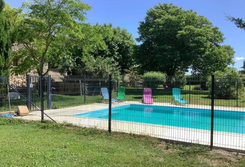 פנסיון La Maison Du Bonheur