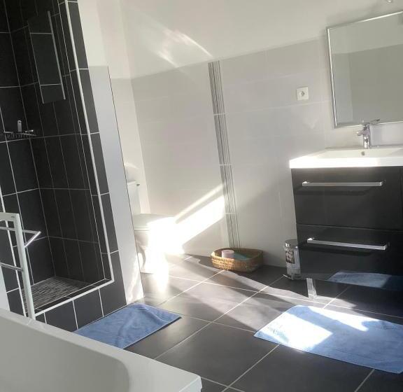 פנסיון La Maison Du Bonheur