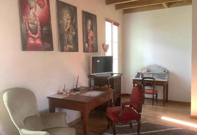 פנסיון La Maison Du Bonheur