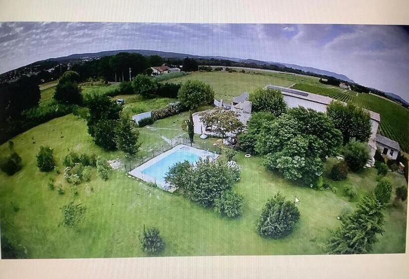 פנסיון La Maison Du Bonheur