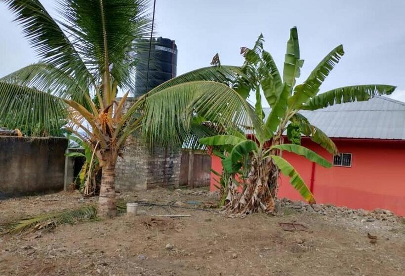 بنسيون Mkoani Guest House