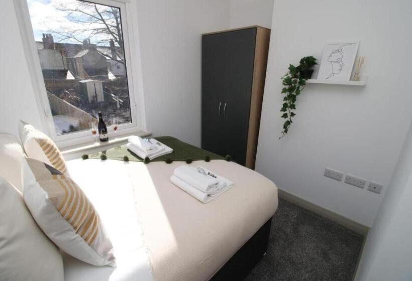 פנסיון Old Market House