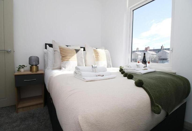 פנסיון Old Market House