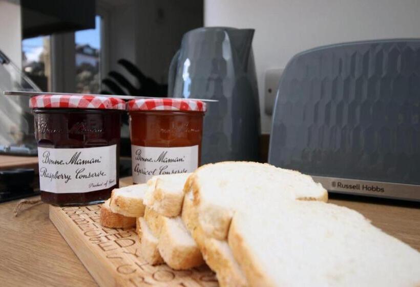 פנסיון Old Market House