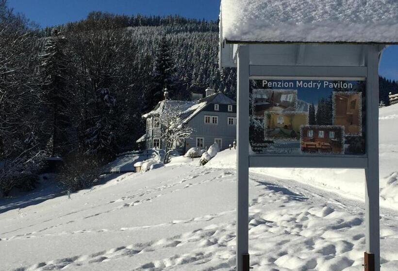 بنسيون Penzion Modrý Pavilon
