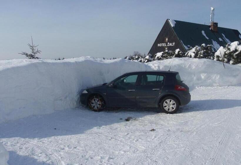 펜션 Penzion Pochop