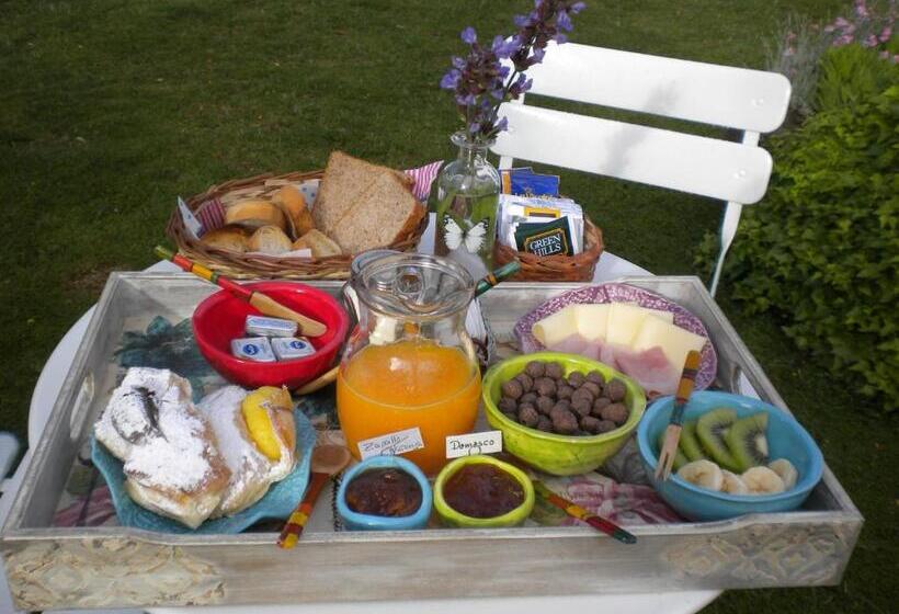 بنسيون Posada La Masía