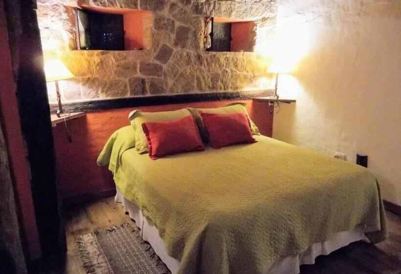 بنسيون Posada La Masía