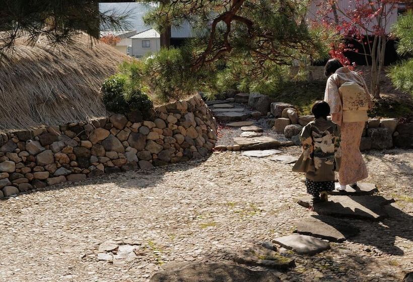 بنسيون Ryokan Tsuchi To Ito