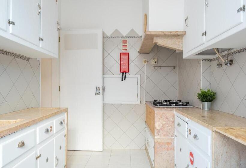 Пансион Santos Mattos Guesthouse & Apartments By Lisbon With Sintra