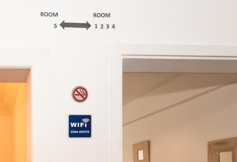 Пансион Santos Mattos Guesthouse & Apartments By Lisbon With Sintra