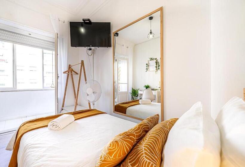 Пансион Santos Mattos Guesthouse & Apartments By Lisbon With Sintra