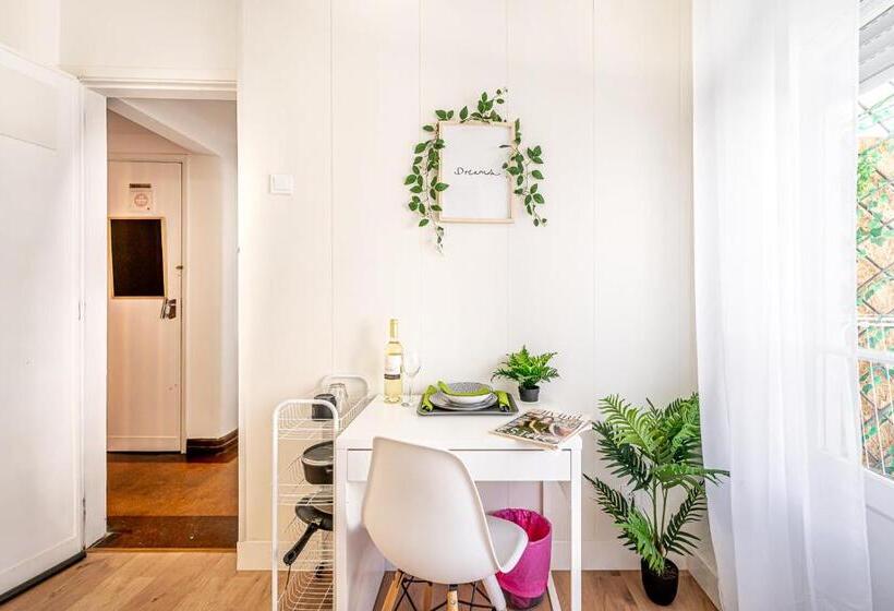 Пансион Santos Mattos Guesthouse & Apartments By Lisbon With Sintra