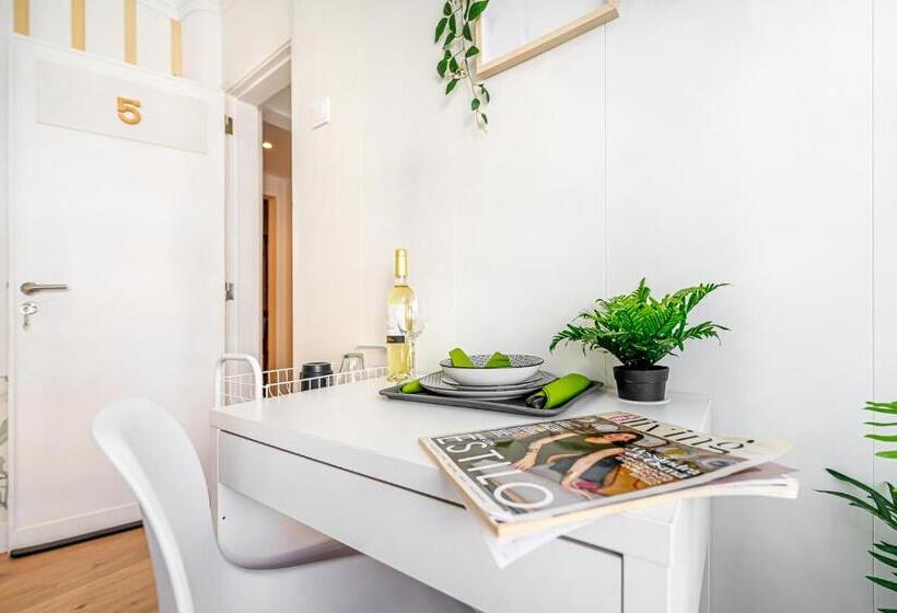 Пансион Santos Mattos Guesthouse & Apartments By Lisbon With Sintra