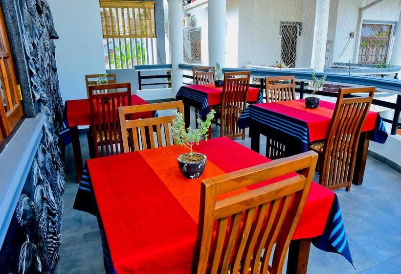 بنسيون Silva S Residence