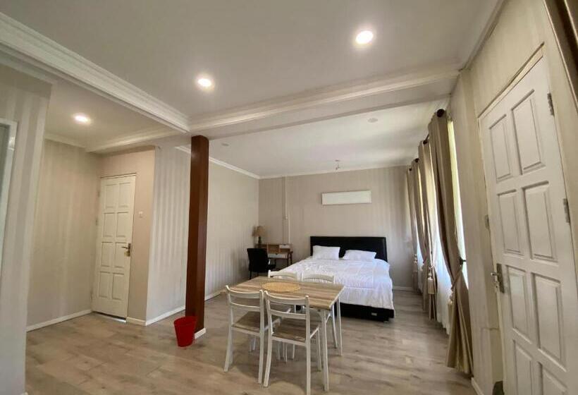 פנסיון Super Wonderful 5 Bedrooms With Bathroom Villa Marion Tomohon