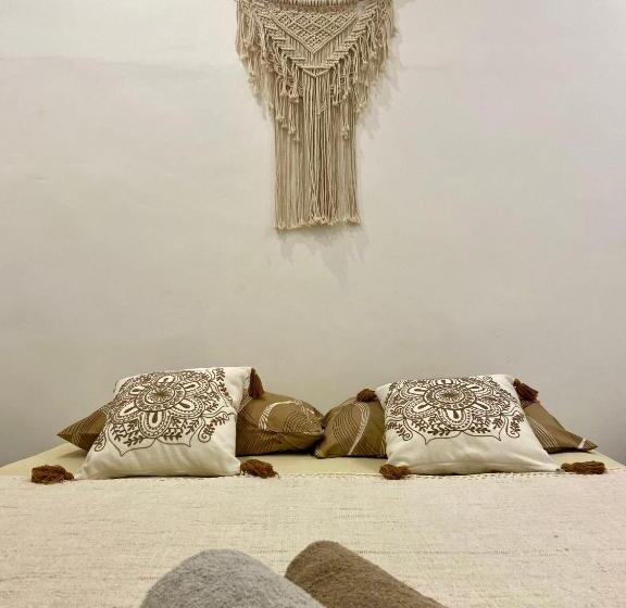 פנסיון Surf Bali Villa