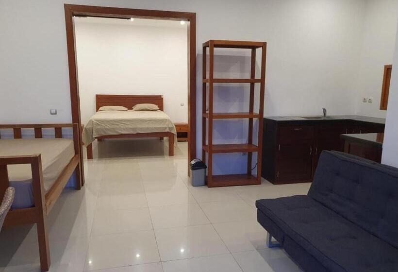 פנסיון Surf Bali Villa