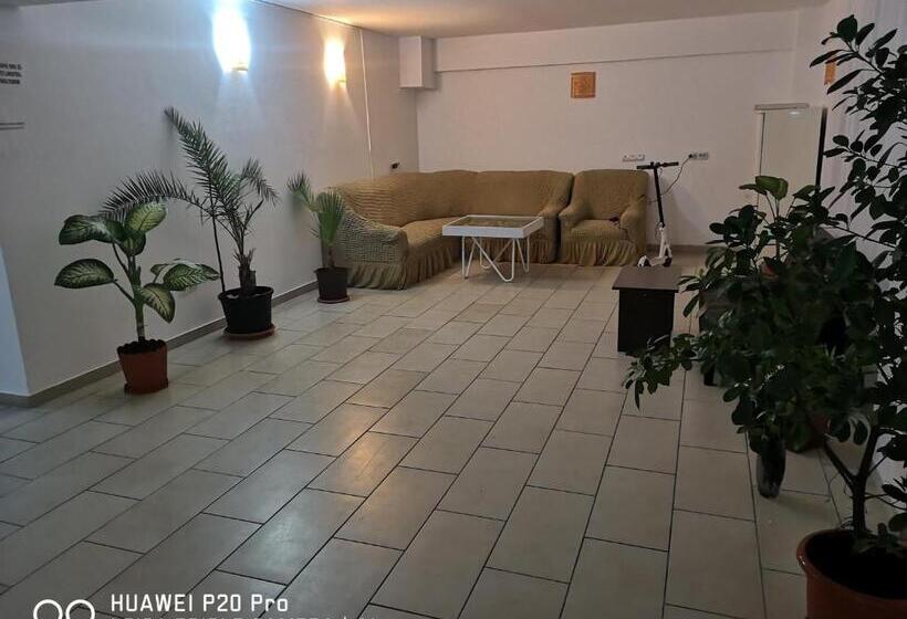 Пансион Vila Axel