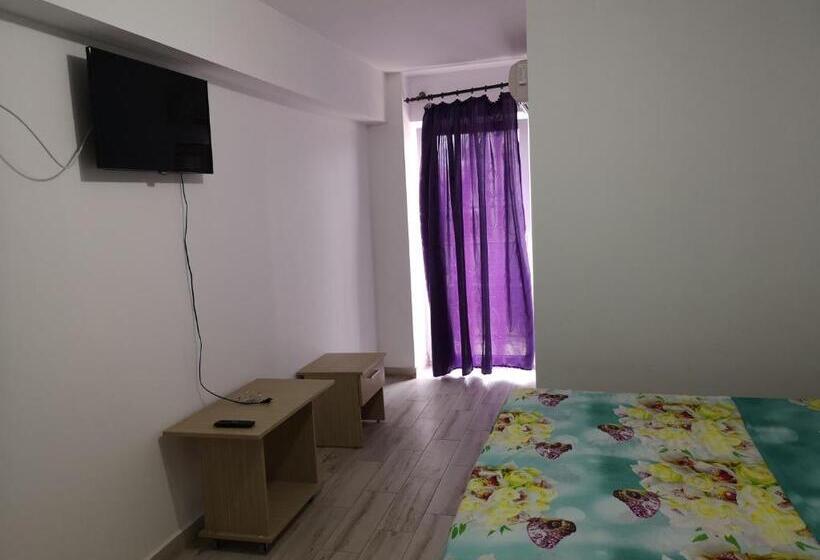 Пансион Vila Axel