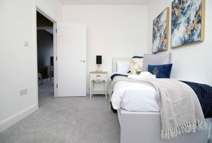 膳宿费 Wyndham Road 3br Lin Pontcanna