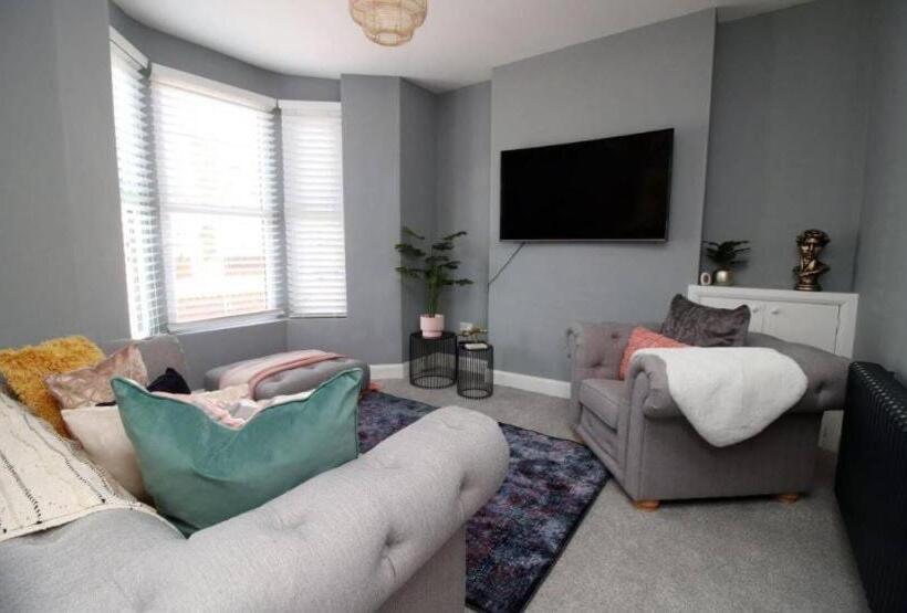 膳宿费 Wyndham Road 3br Lin Pontcanna