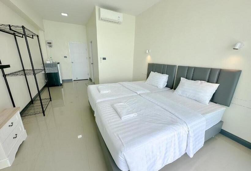 Phala Shore Resort