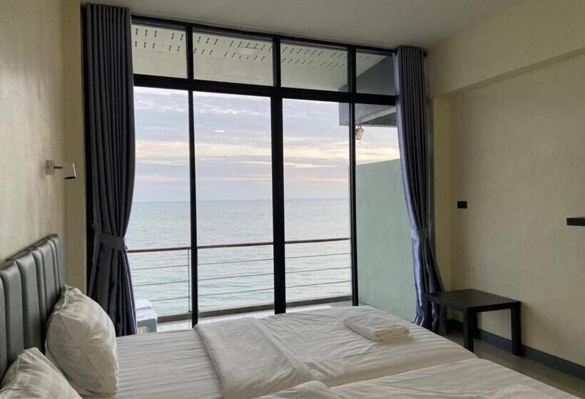 Phala Shore Resort