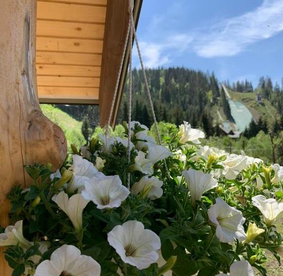 استراحتگاه Berben House