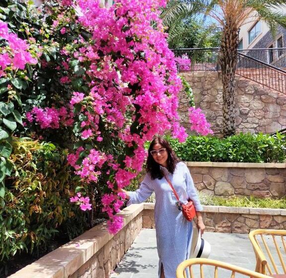 Sea Sunset Hotel Phu Quoc Welcome To A Mixing World Of Friends