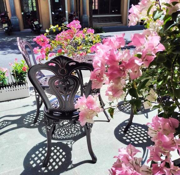 Sea Sunset Hotel Phu Quoc Welcome To A Mixing World Of Friends