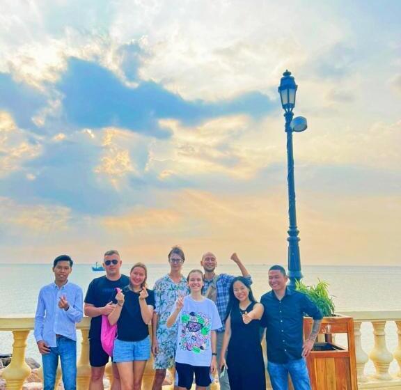 Sea Sunset Hotel Phu Quoc Welcome To A Mixing World Of Friends