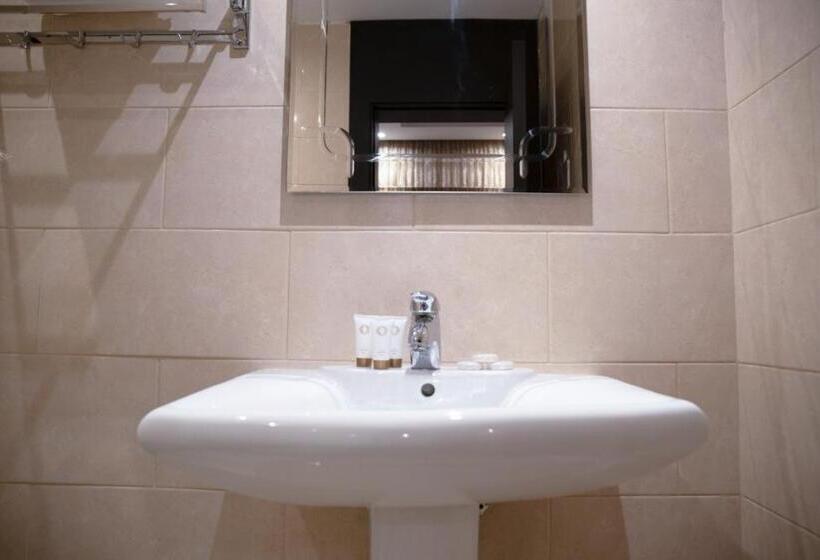 Terrace Furnished Apartments Fintas 2