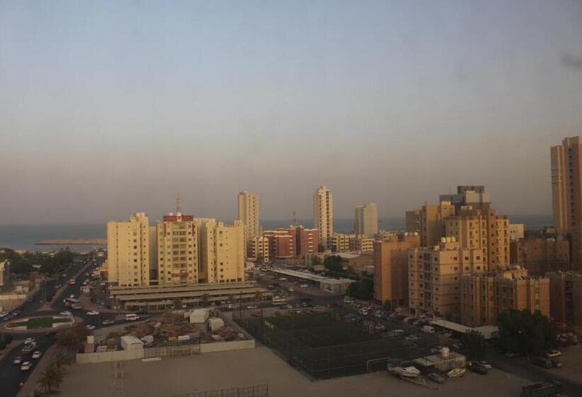 Terrace Furnished Apartments Fintas 2