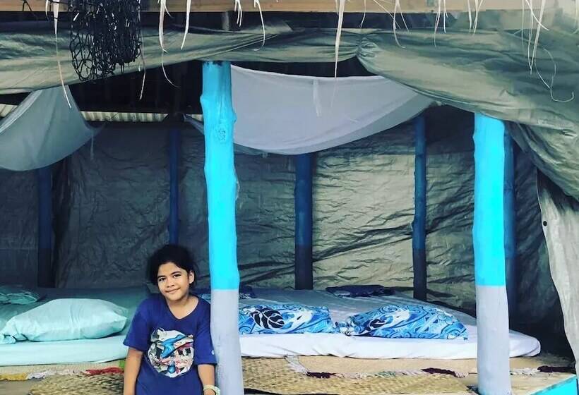 ベッドアンドブレックファースト Jaymy Beach Fales