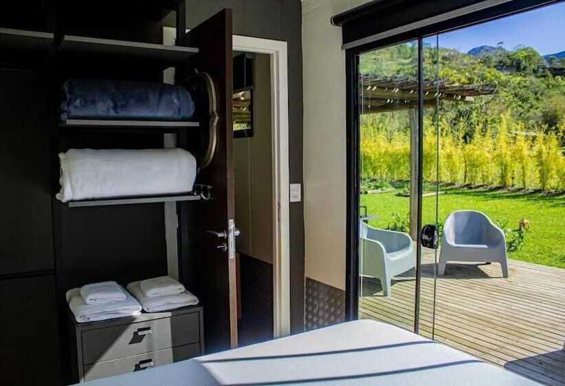 فندق فئة نجمة واحدة Eden Bed & Nature