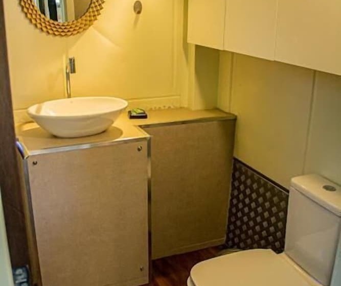 فندق فئة نجمة واحدة Eden Bed & Nature