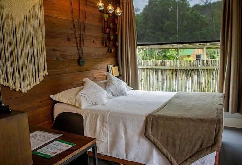 فندق فئة نجمة واحدة Eden Bed & Nature