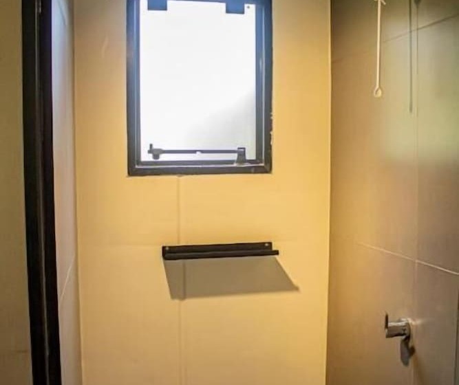 فندق فئة نجمة واحدة Eden Bed & Nature