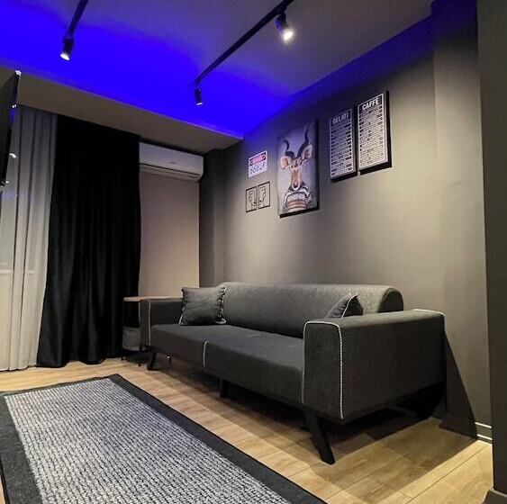 فندق فئة نجمة واحدة Thalia Suites